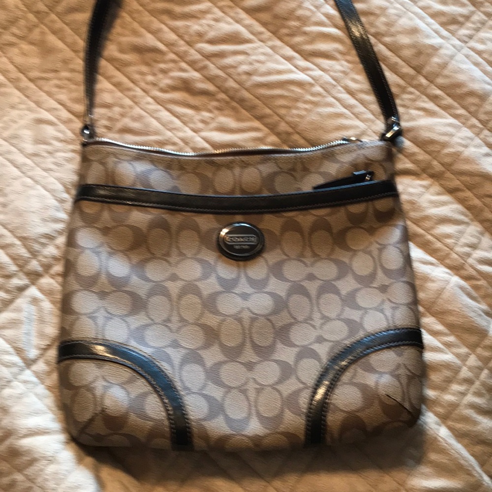 Brown/Tan Leather Coach Large brown crossbody bag